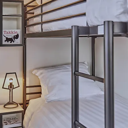 Gooiland Szálloda 4*